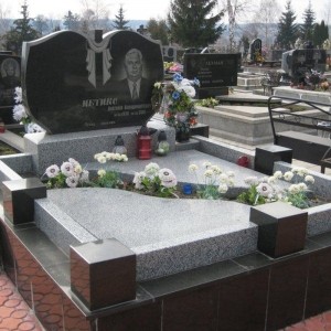 Двойные памятники, Прилуки - купить памятник на двоих в Прилуках