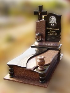 Одинарные памятники из гранита, Прилуки - памятник на одного