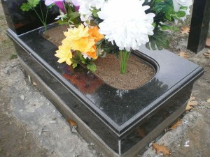 Надгробие_829